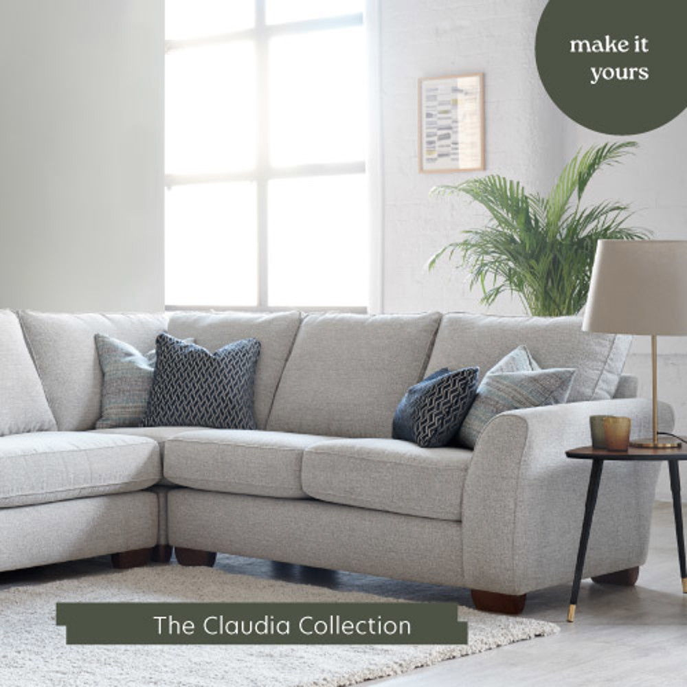 Claudia Range Tile